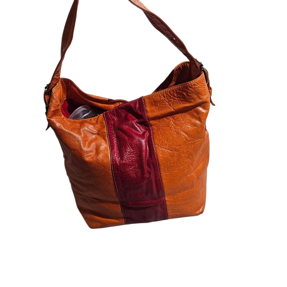Vintage Jana Feifer Leather Hobo Bag in Orange and Red 15"x12"x6"